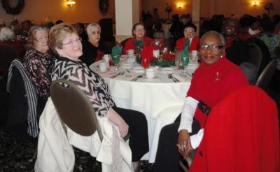 Foster Grandparents enjoy the luncheon.