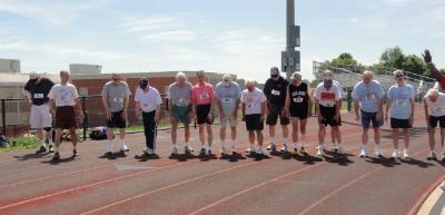 The men ready for the race!