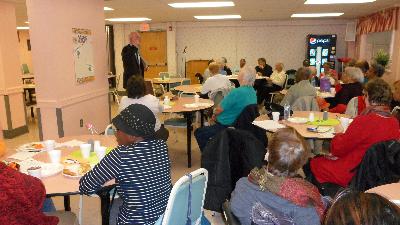 Dr. Barry Jacobs, Psy.D. speaks to caregivers at Session 1 of the 2015 Caregiver Academy.